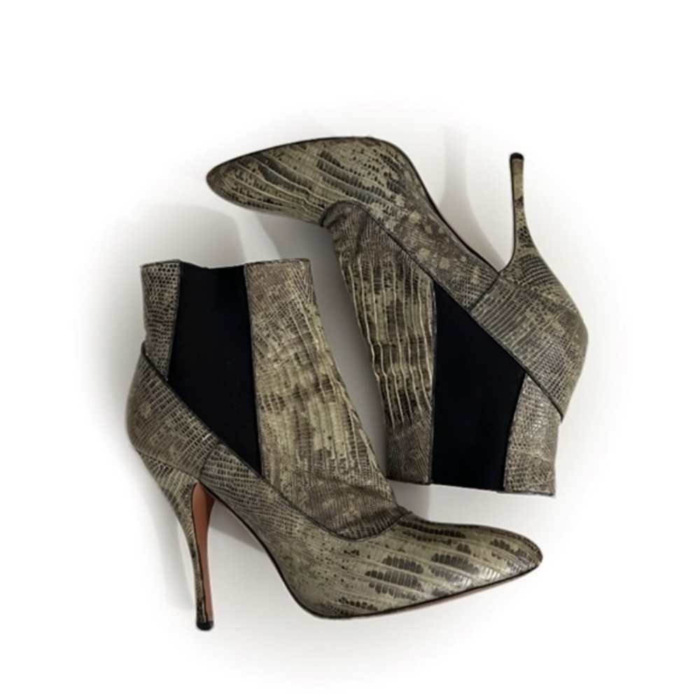 Alaia Fall Leather Heeled Boots